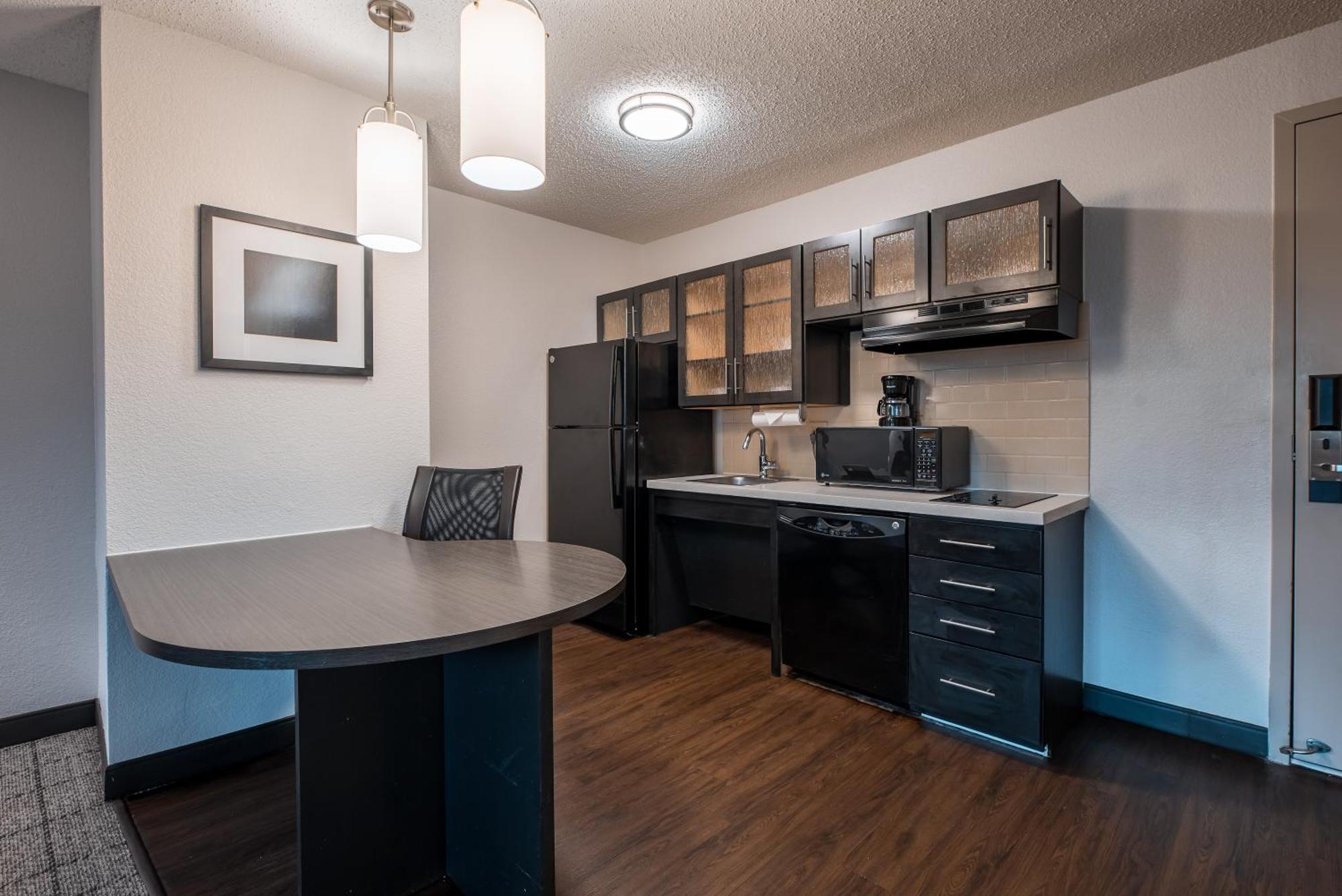 Sonesta Simply Suites Dallas Richardson Exterior photo