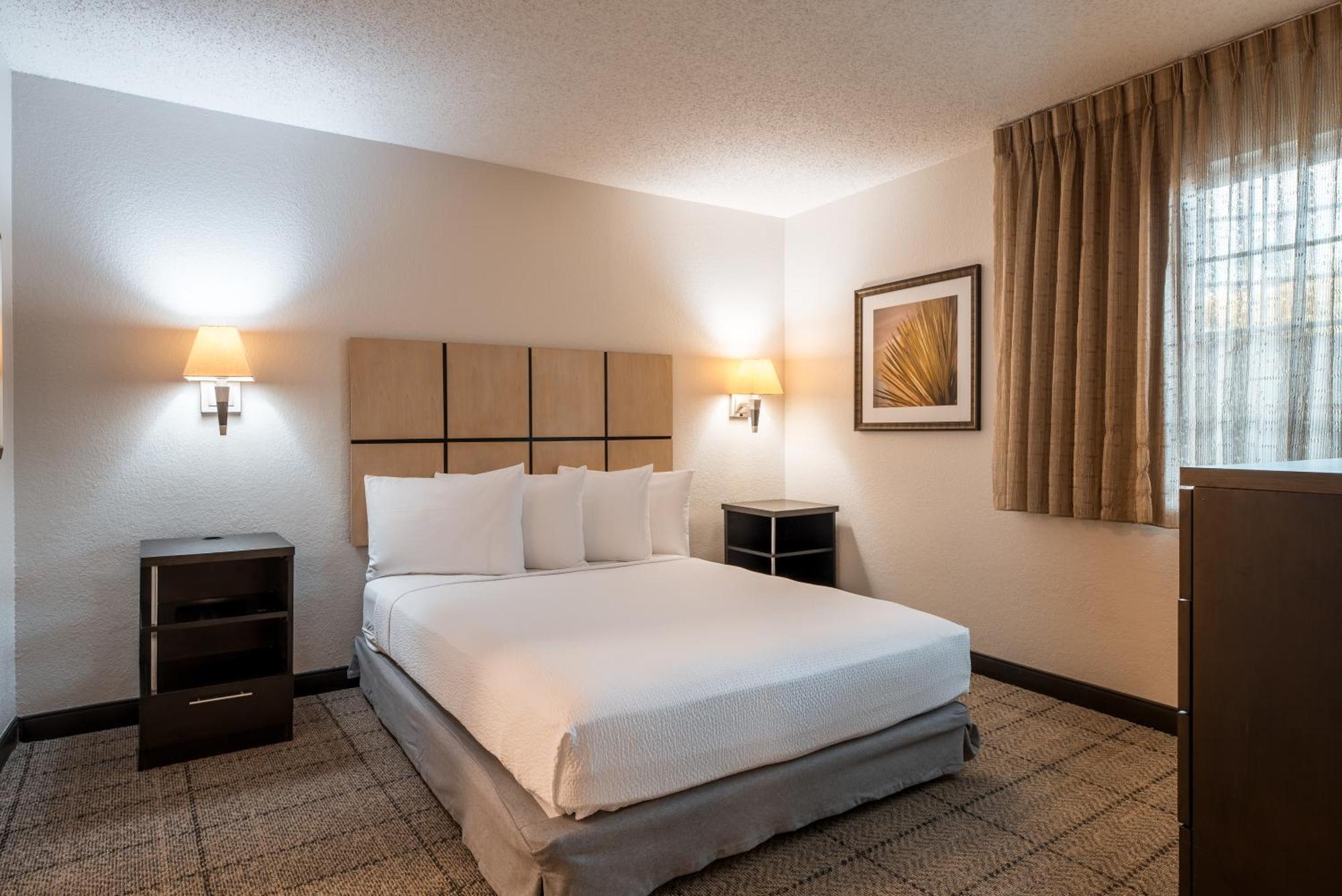 Sonesta Simply Suites Dallas Richardson Exterior photo