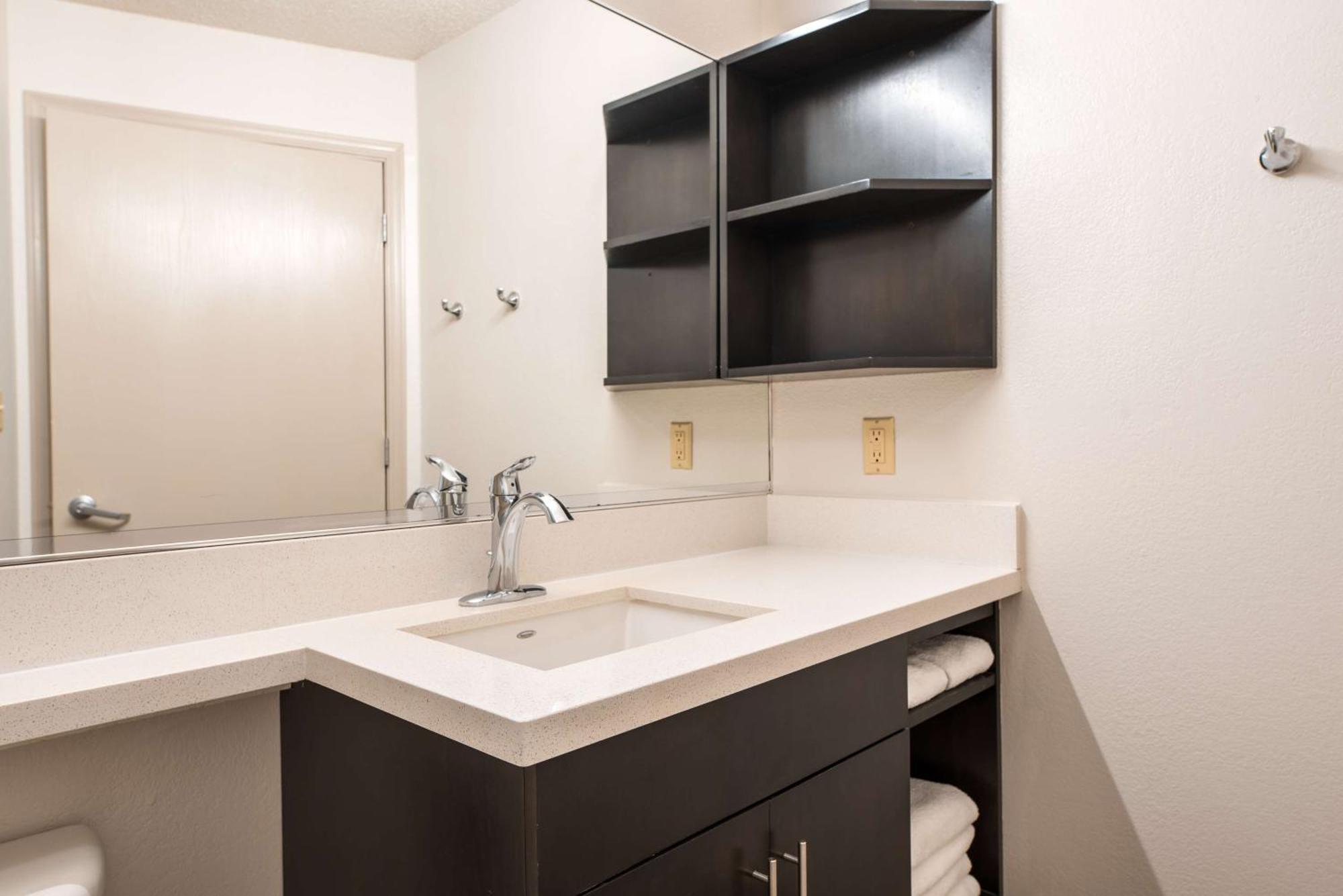 Sonesta Simply Suites Dallas Richardson Exterior photo