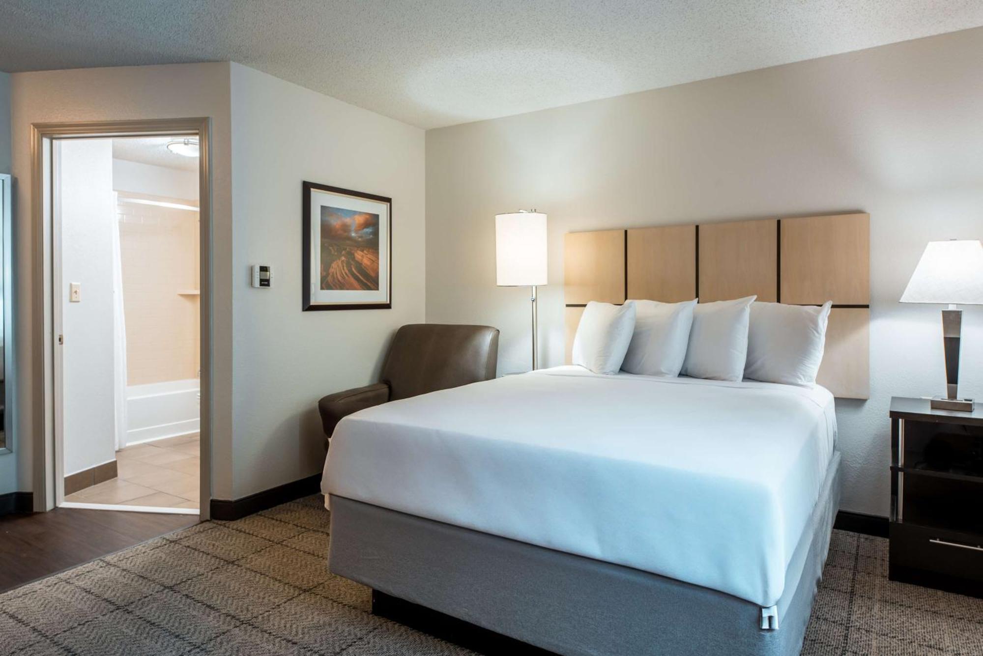 Sonesta Simply Suites Dallas Richardson Exterior photo